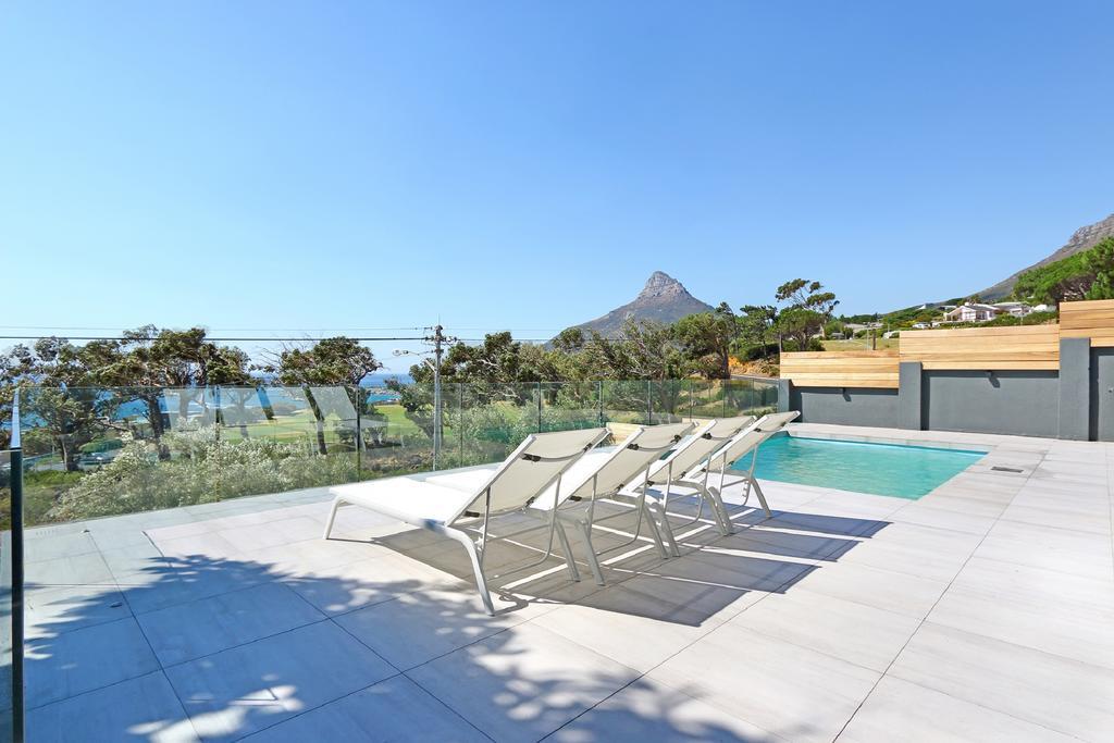 Valtameri By Totalstay Camps Bay Bagian luar foto